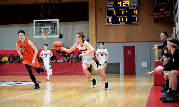 Last Second Shot Pushes Siletz Warriors Over Mohawk Mustangs